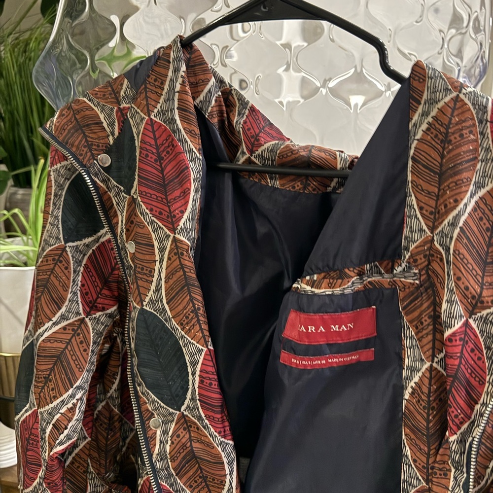 Zara Man Patterned Leaf Print Raincoat in Red, Brown, Black